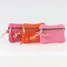 Load image into Gallery viewer, Card Holder The Soft Tia