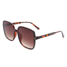 Load image into Gallery viewer, Classic Square Oversized Sunglasses