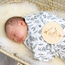 Load image into Gallery viewer, Bebe au Lait - It's A Boy Milestone Disc
