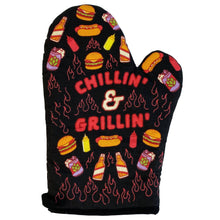 Load image into Gallery viewer, Chillin' And Grillin' Oven Mitt
